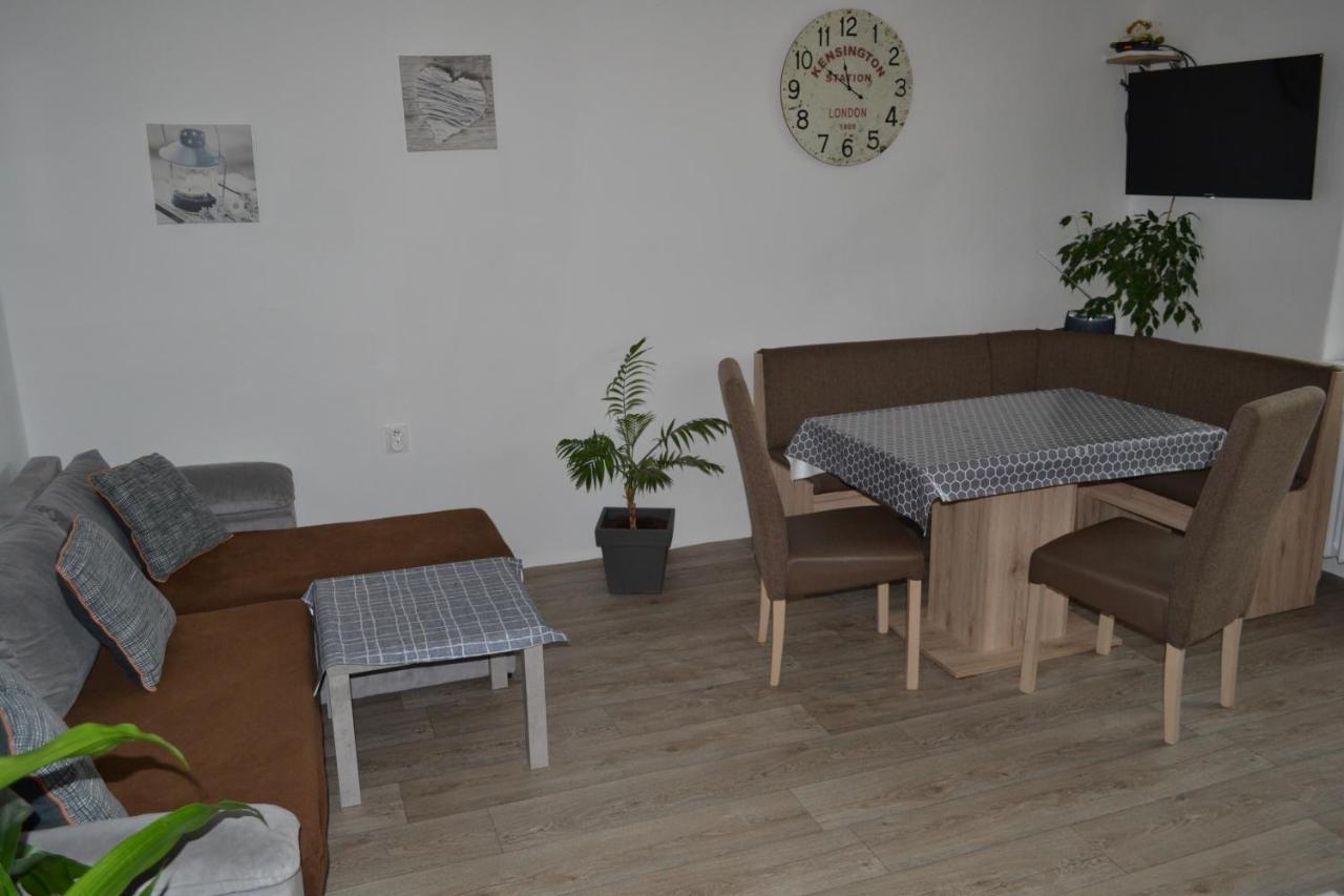 Apartman Jarka Bodice Exteriör bild