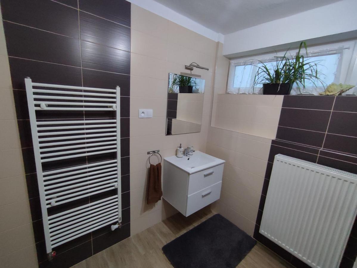 Apartman Jarka Bodice Exteriör bild